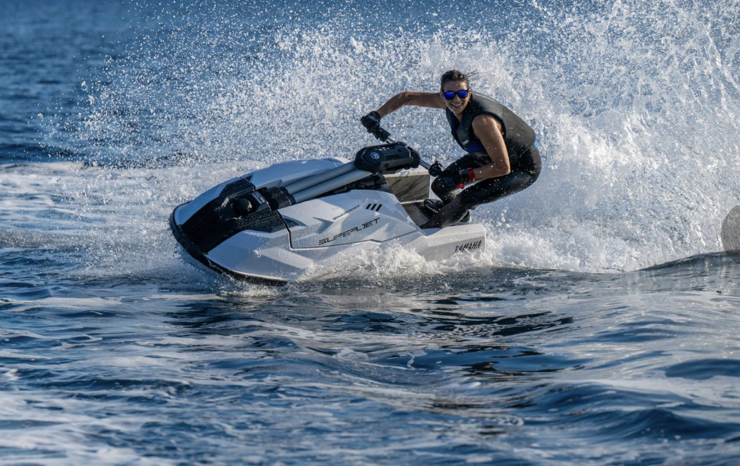 Single jet ski